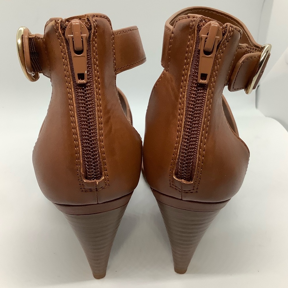 I*N*C INTERNATIONAL CONCEPTS SANDALS - Picture 4 of 10